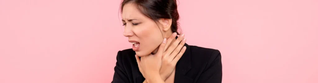 Bencidamina reduce hinchazón de garganta